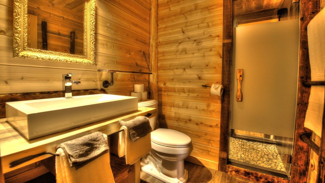 Le Bivouac - Les Chalets Spa Canada لا مالباي المظهر الخارجي الصورة