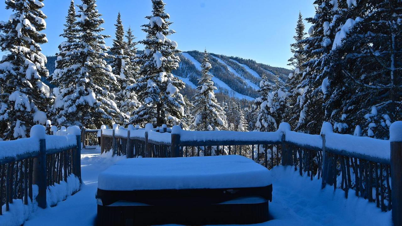 Le Bivouac - Les Chalets Spa Canada لا مالباي المظهر الخارجي الصورة
